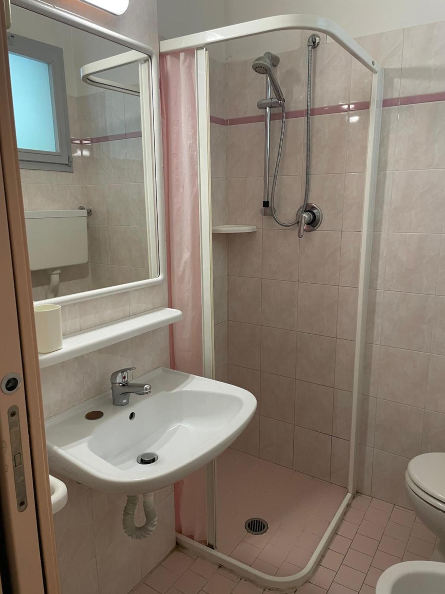 Piccolo Hotel تْشيزيناتيكو المظهر الخارجي الصورة